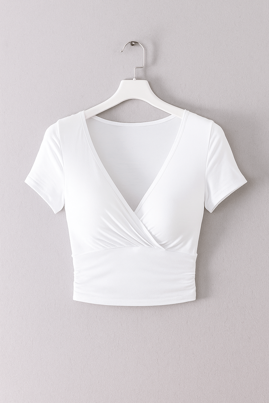 Bettina Crop Top mit V-Ausschnitt